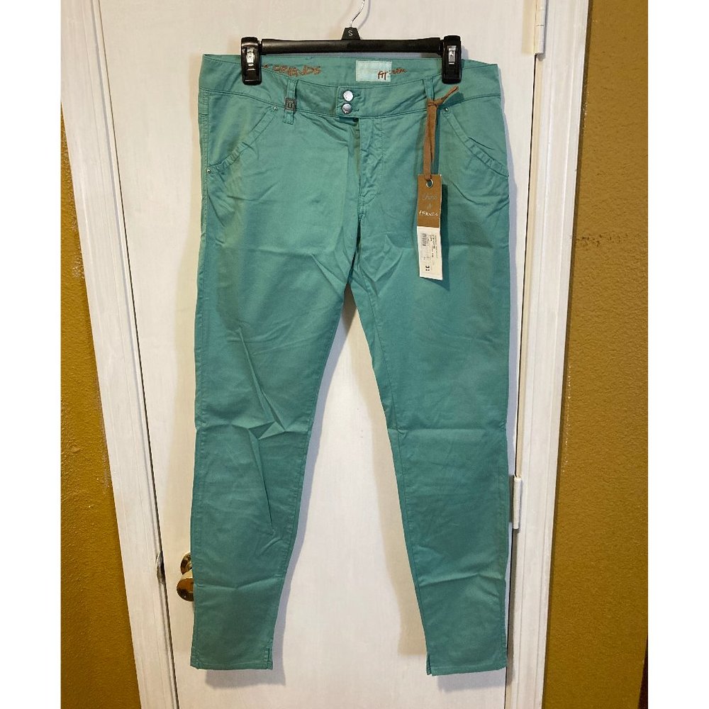 MET Chino & Friends women's antique green slimming fit slit ankle trouser pants